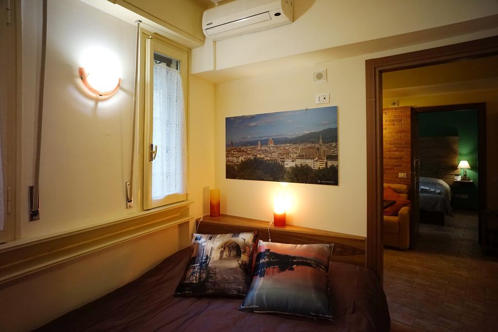 Ponte Vecchio - Guicciardini N. 10 Apartment Florence Exterior photo